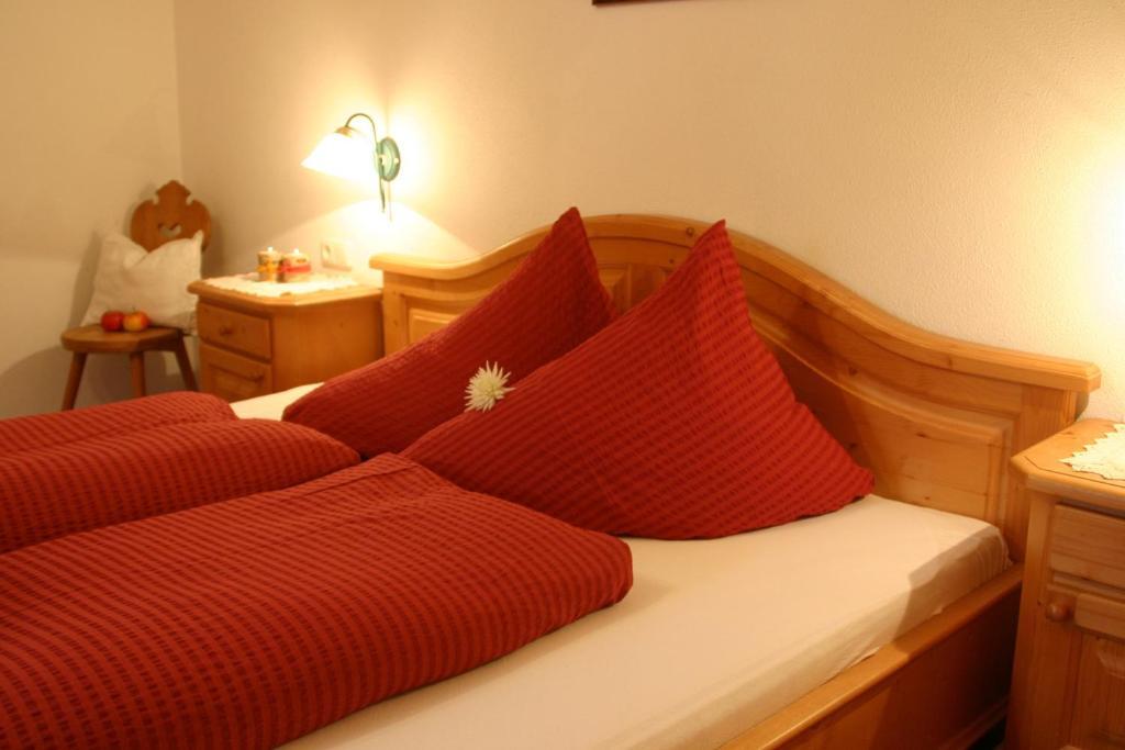 Fleckhof Hotel Нойщифт им Щубайтал Стая снимка