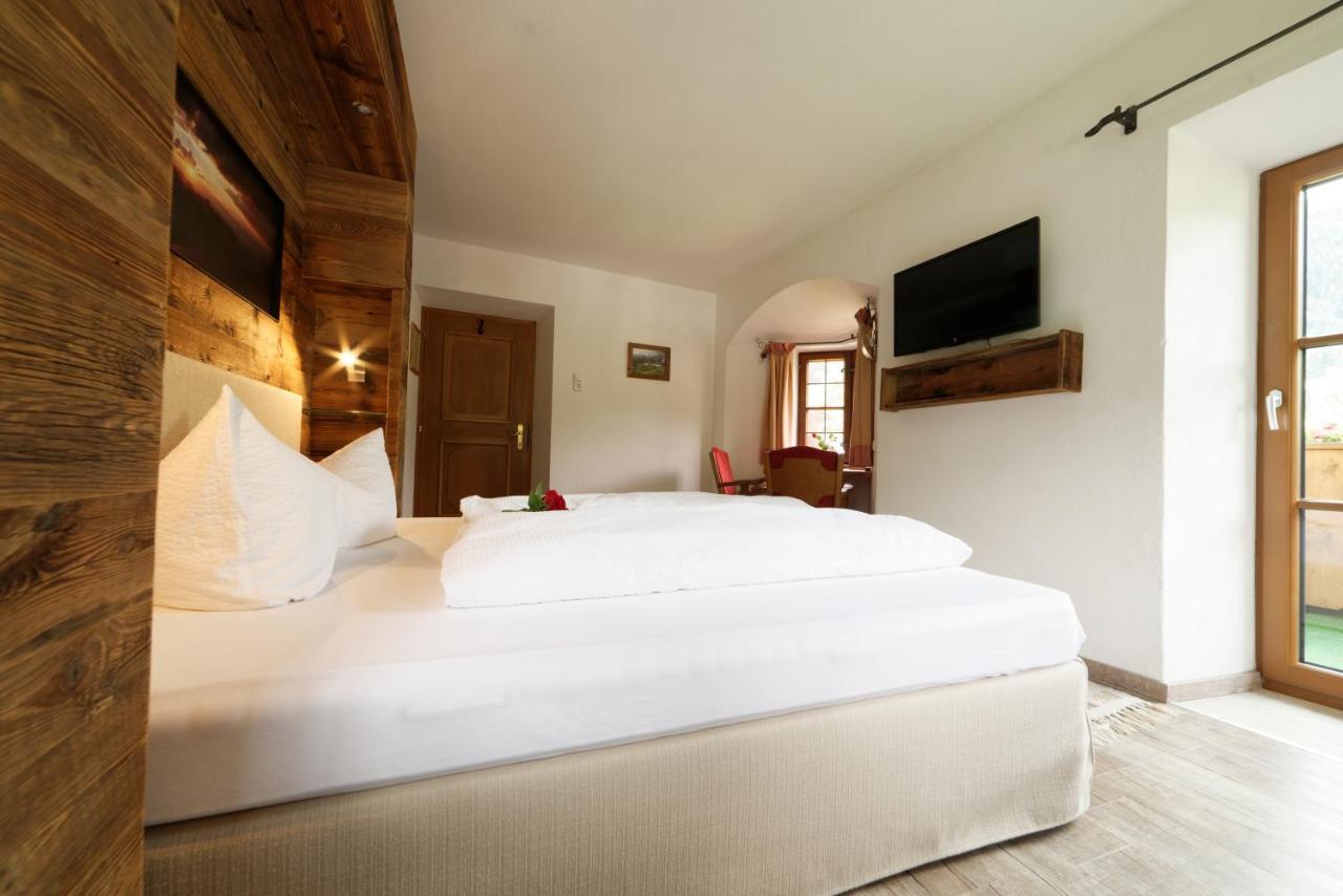 Fleckhof Hotel Нойщифт им Щубайтал Екстериор снимка
